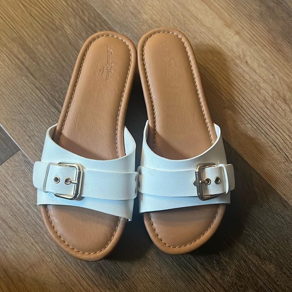 Woman’s sandals